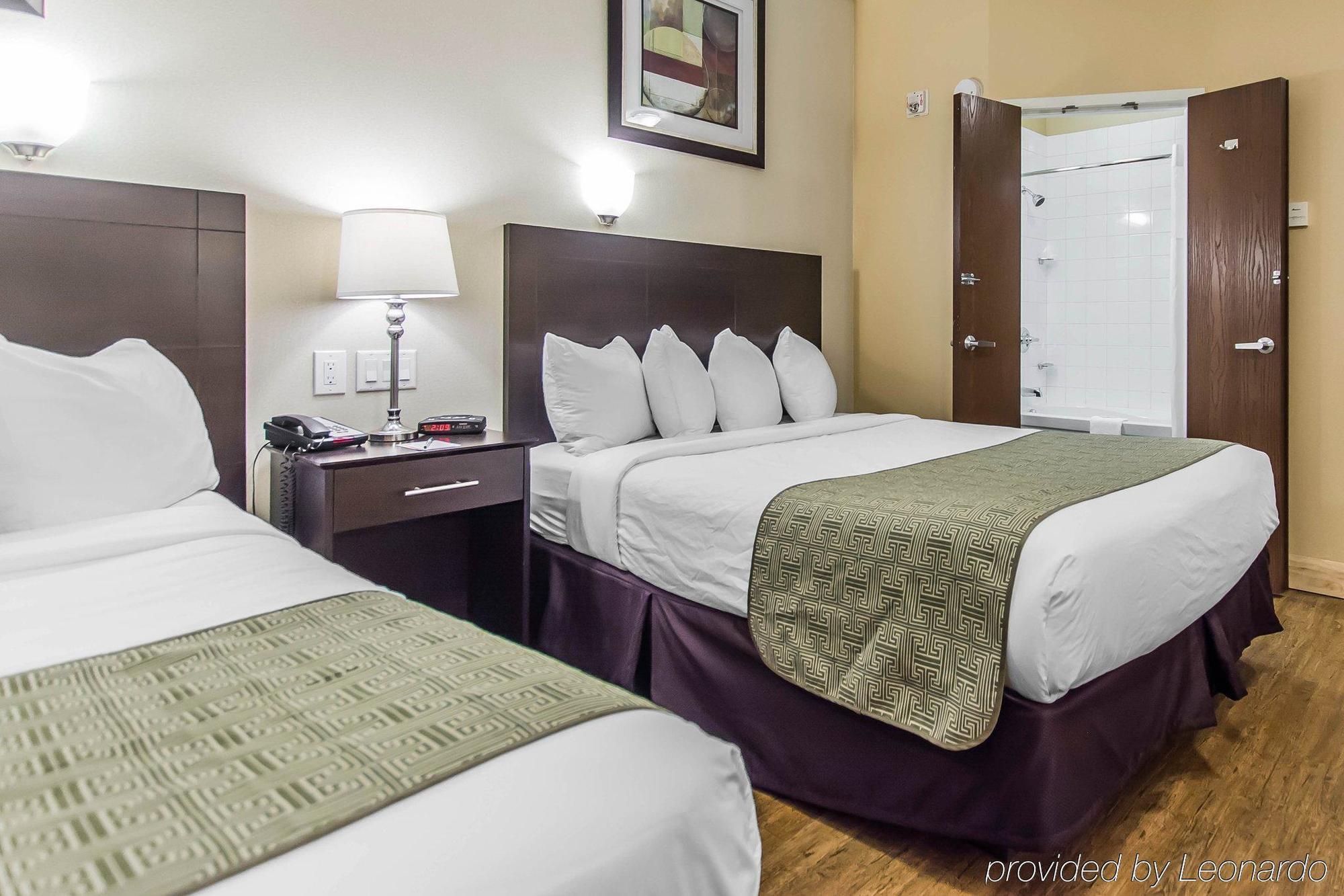 Quality Inn Moncton Bagian luar foto