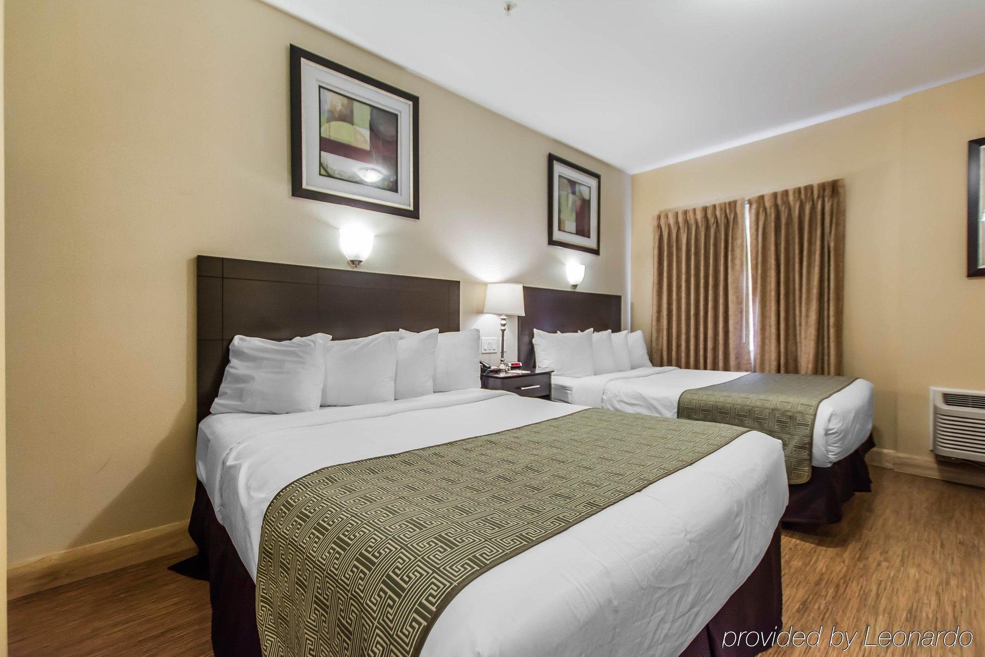 Quality Inn Moncton Bagian luar foto