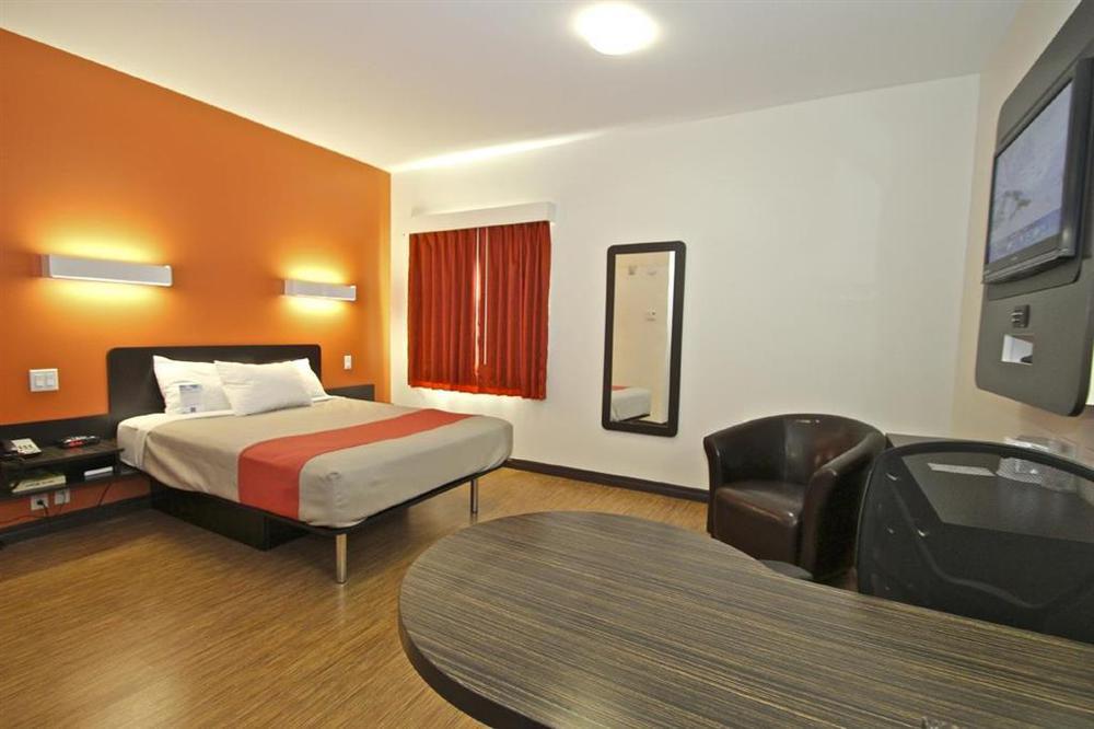 Quality Inn Moncton Ruang foto